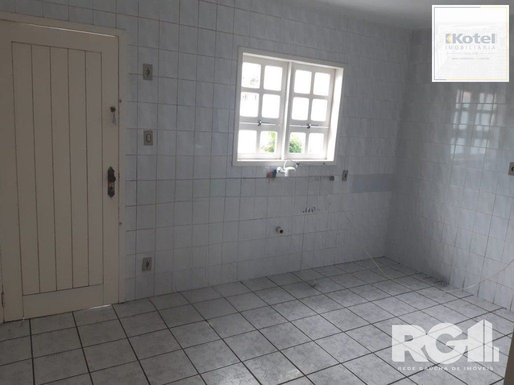 Sobrado 2 quartos à venda, 100m², Jardim Itu - Porto Alegre