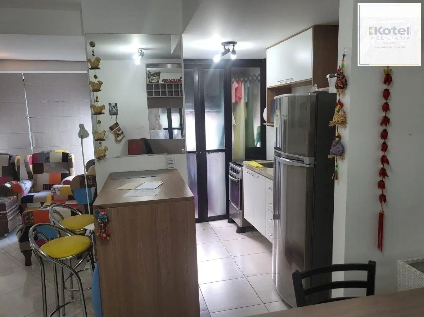 Apartamento com 1 quarto e 53m² à venda em Menino Deus, Porto Alegre.