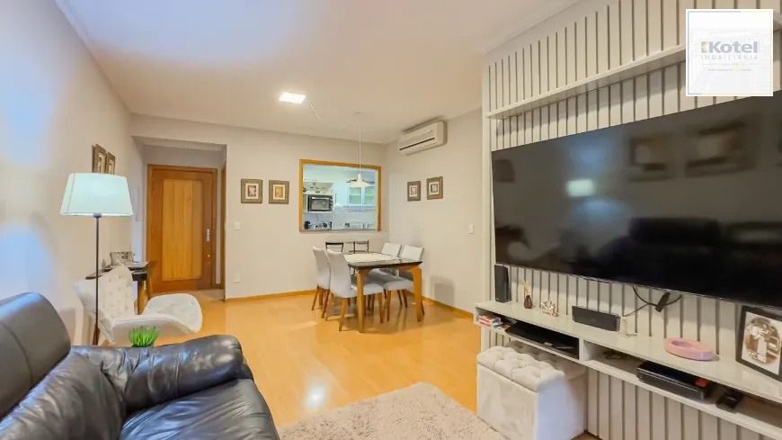 Apartamento Locado 3 Quartos sacada e churrasquira, Av. Panamericana - Lindoia