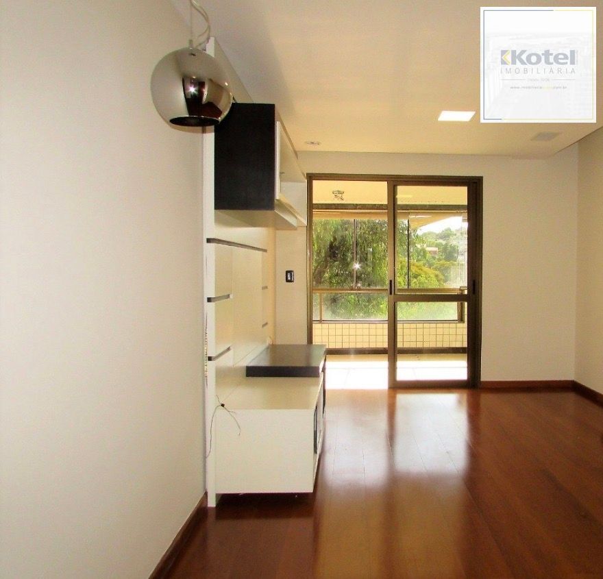 Apartamento com 3 dormitórios, suíte sacada e churrasqueira