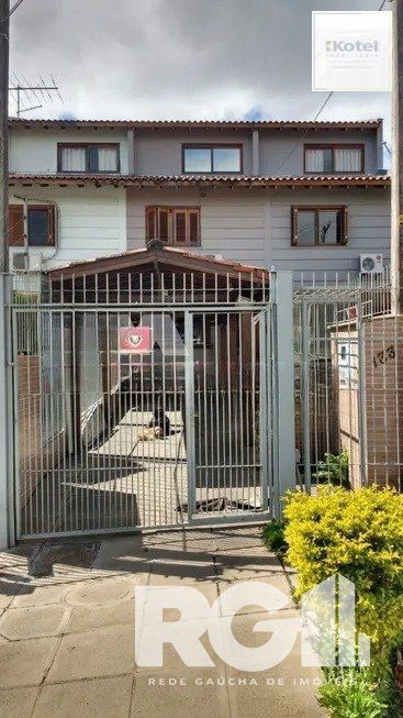 Casa residencial com 3 dormitórios 90m² privativos, e 2 vagas à venda no bairro Parque Santa Fé em Porto Alegre — foto 3