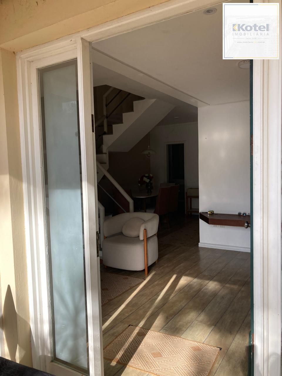 Casa em Condomínio com 247m² - 3 Suítes - Bairro Ipanema — foto 2