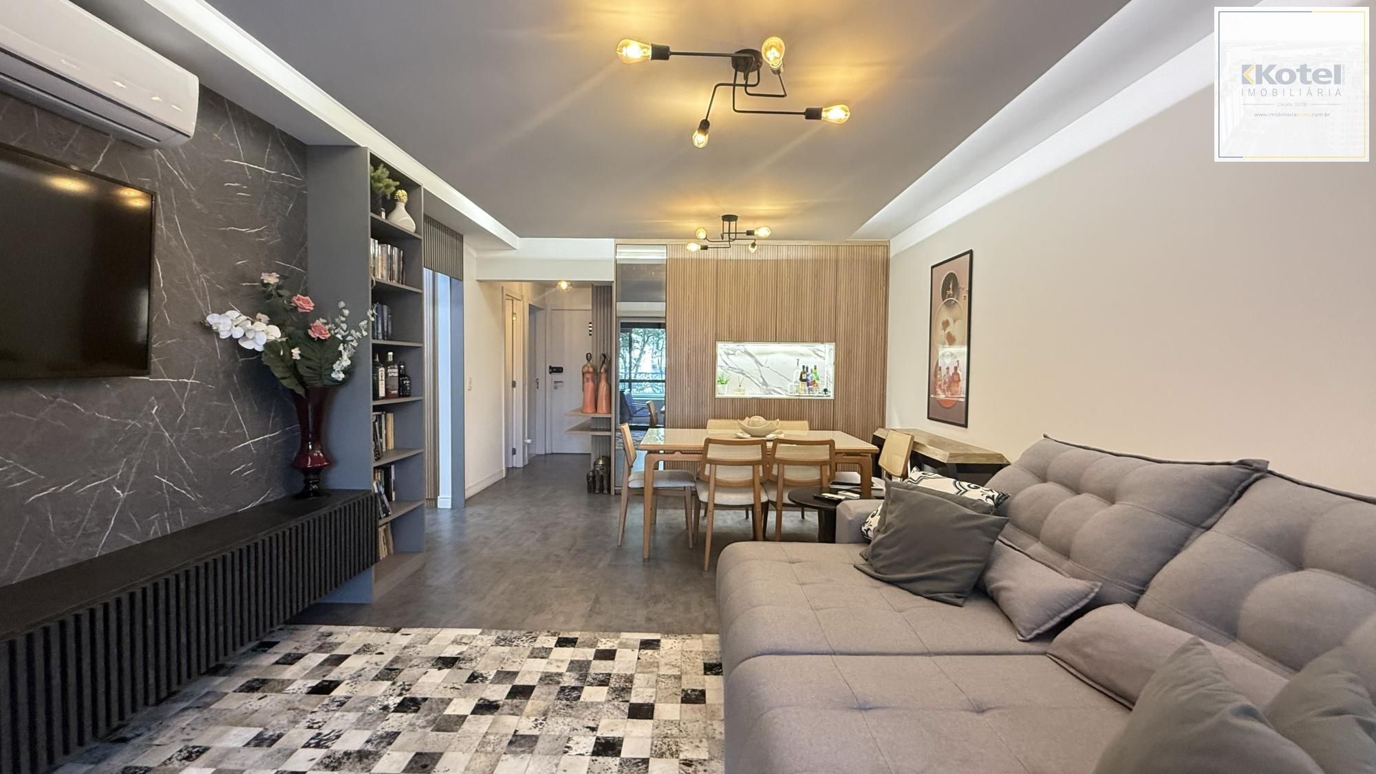 Apartamento Garden 2 suítes, 182m², 2 vagas - bairro Petrópolis — foto 2