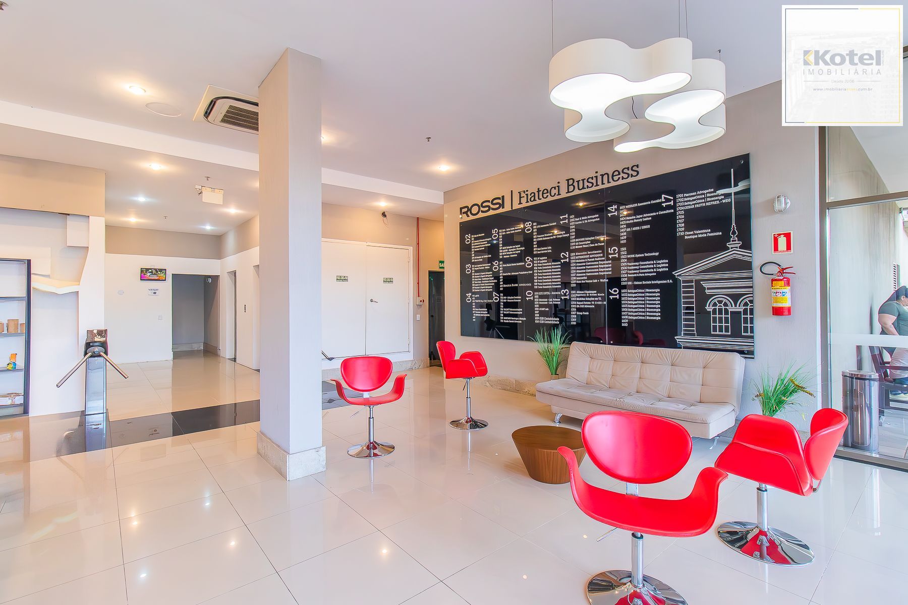 Sala Comercial mobiliada com 33m² - Fiateci Business