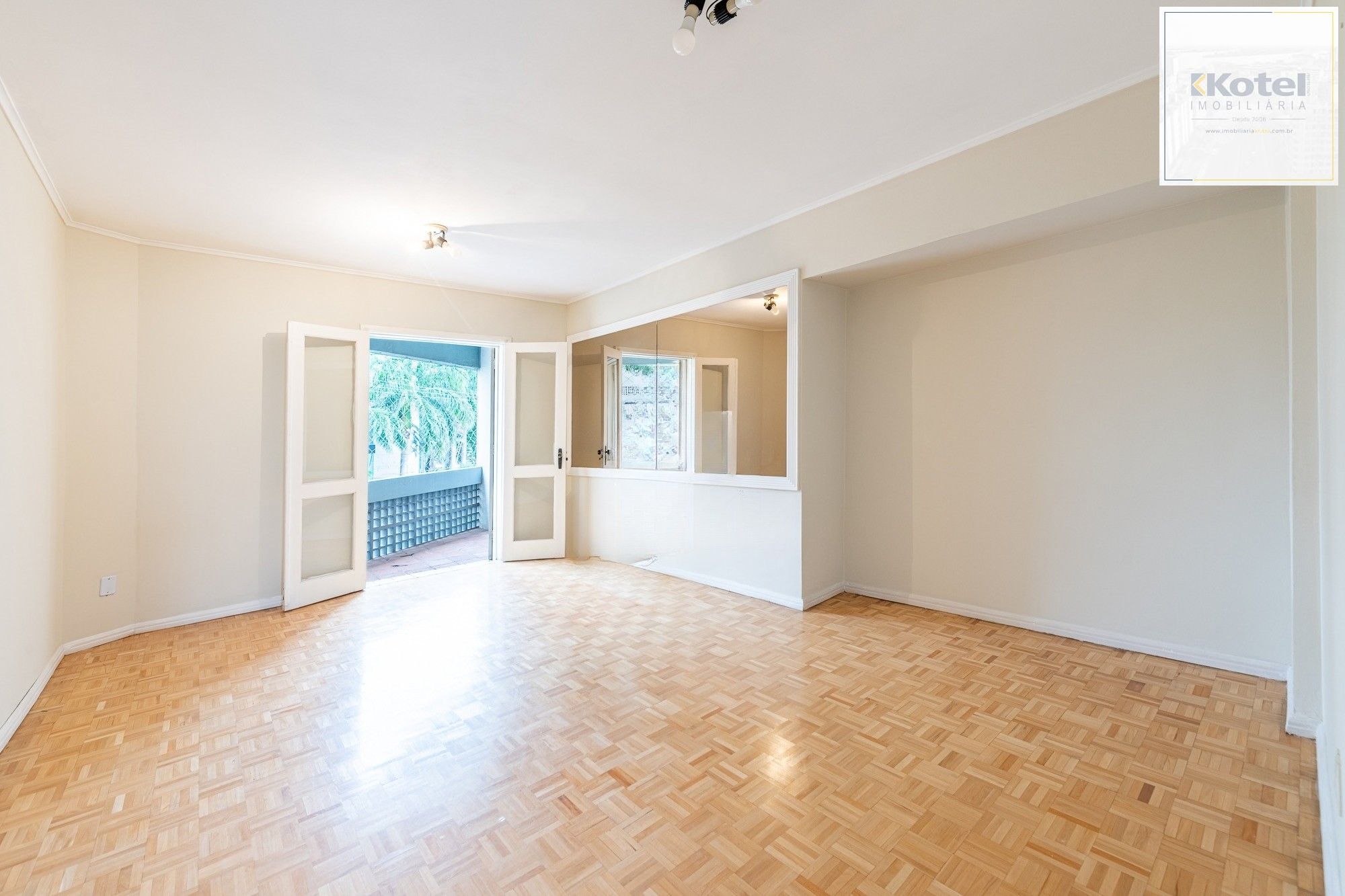 Apartamento, 3 quartos, à venda, 116 m², Três Figueiras - Porto Alegre — foto 2