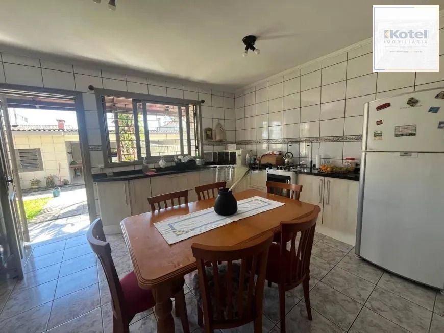 Casa ampla com 4 dormitórios e espaço gourmet no São Sebastião — foto 5