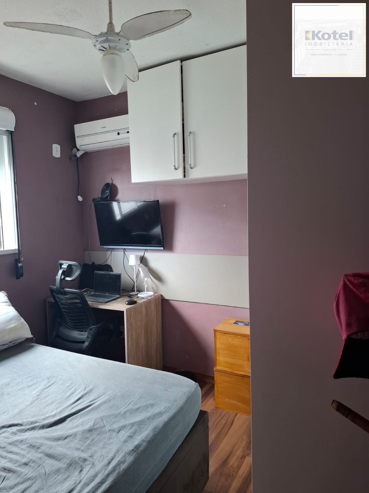 Apartamento 2 dormitórios, 1 vaga, condomínio Porto Sinai com infra Completa.