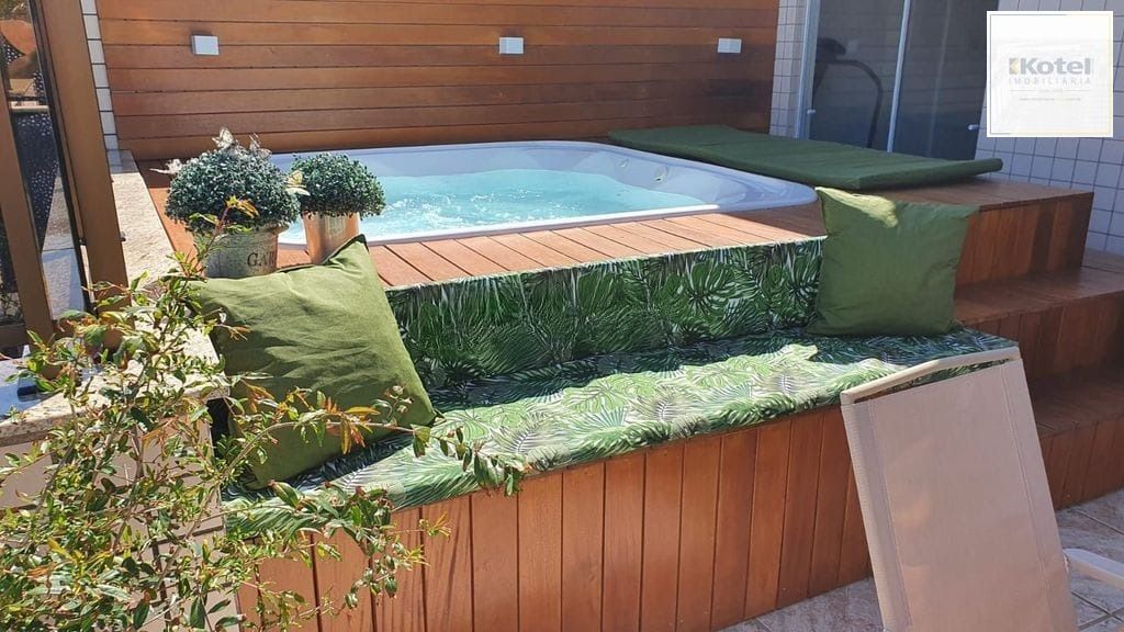 Cobertura com piscina, 3 quartos, 232² privativos elevador -  Jardim Planalto