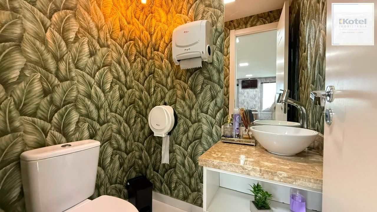 Sala Comercial Mobiliada em Andar Alto no Condomínio Icon — foto 5
