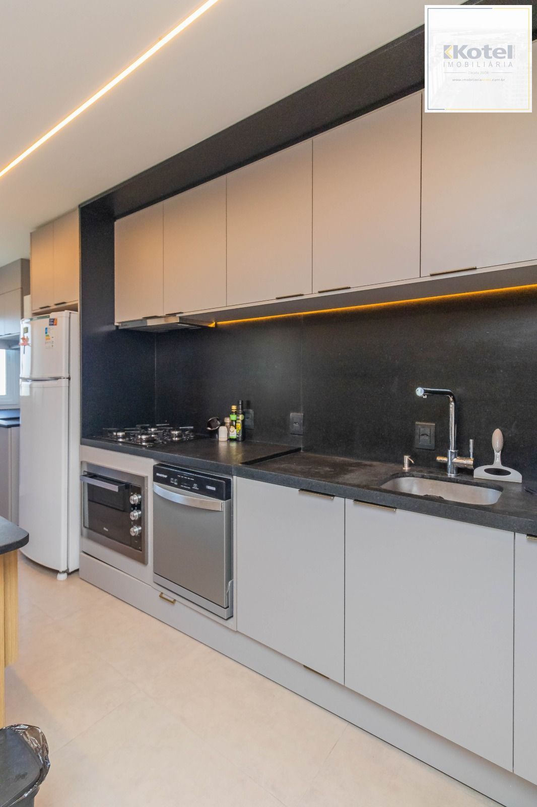 Apartamento 2 quartos à venda, 77m², Passo da Areia - Porto Alegre