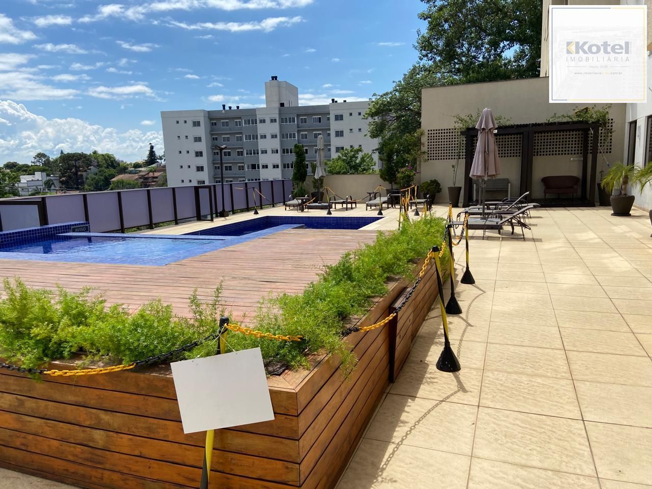 Apartamento à venda no Cristo Redentor com 2 dormitórios, suíte e 2 vagas