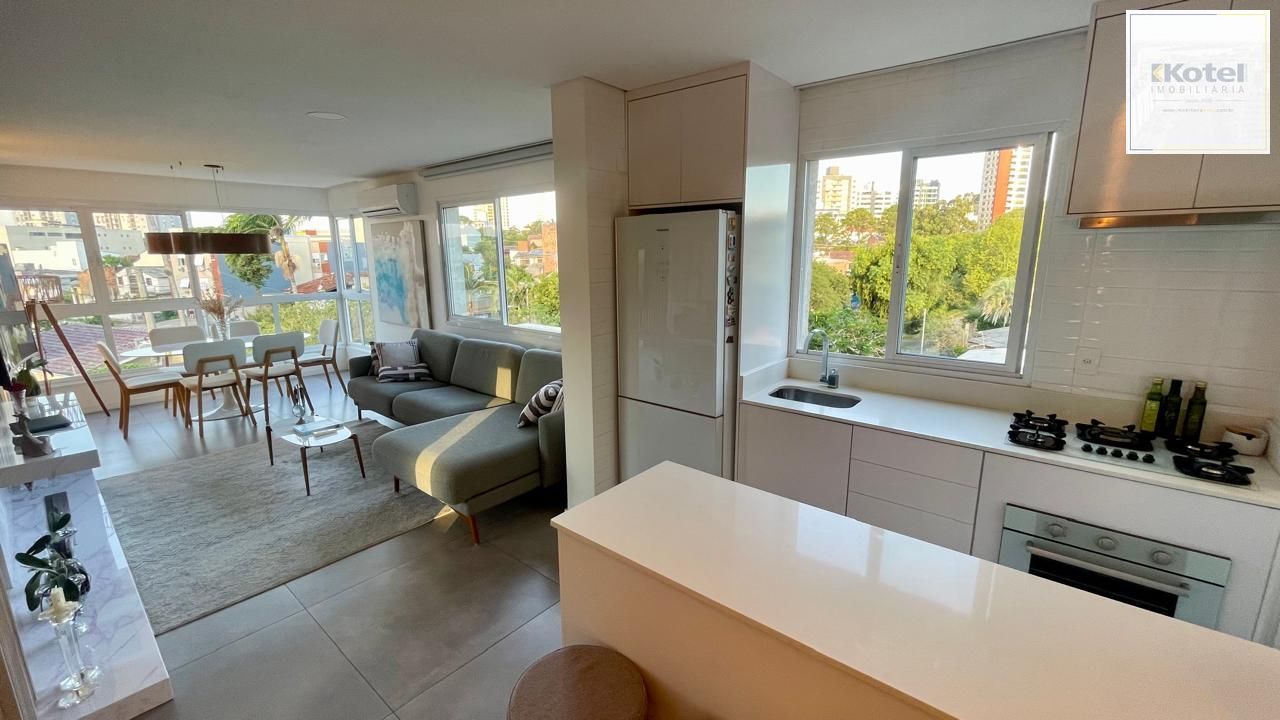 Apartamento 2 Dorm Mobiliado com Vaga e Elevador — foto 2