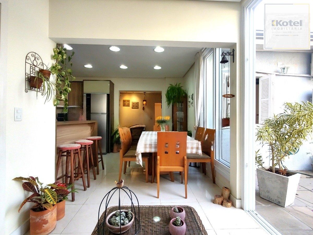 Casa com 4 dormitórios, espaço gourmet e terraço na Zona Norte de Porto Alegre — foto 3