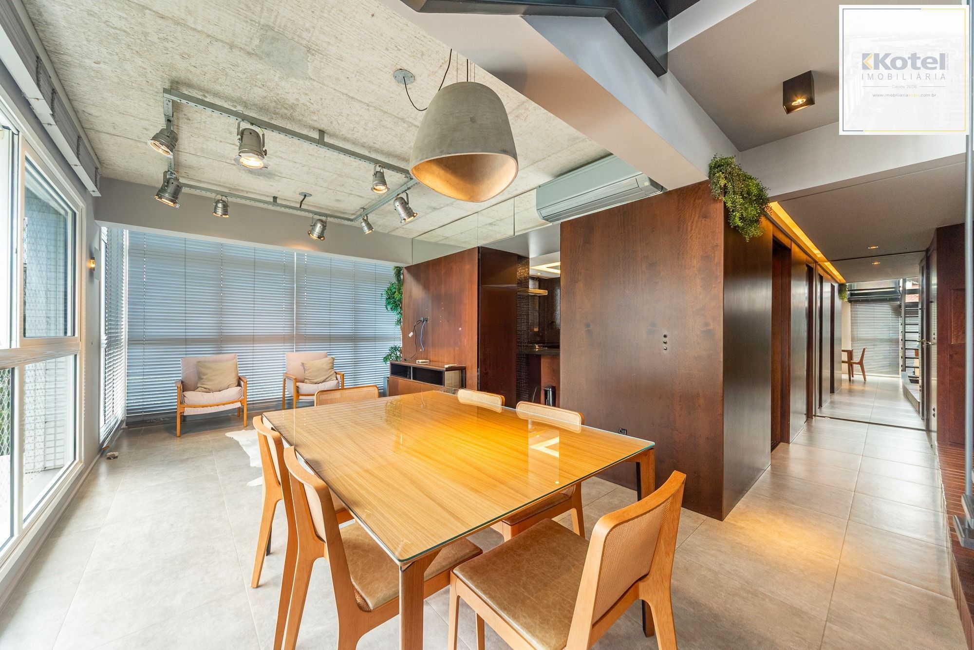 Apartamento Duplex Semimobiliado com 2 Suítes no Petrópolis — foto 2