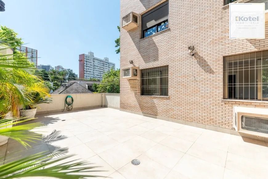 Apartamento Garden com 3 dormitórios e pátio ensolarado — foto 4