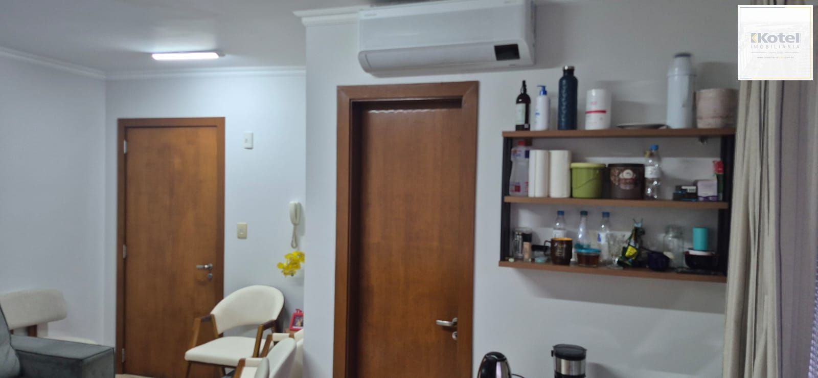 Sala Comercial, 1 sala, à venda, 18 m², Passo da Areia - Porto Alegre — foto 5