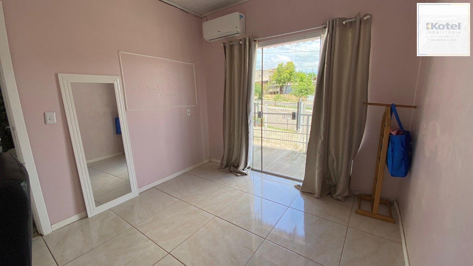 Casa térrea com 2 dormitórios, totalmente reformada. — foto 5