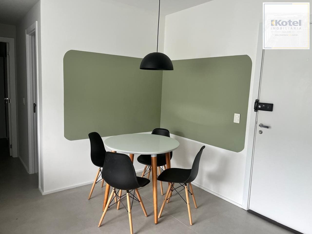 Apartamento 2 dormitórios, 1 vaga no Jardim Lindóia
