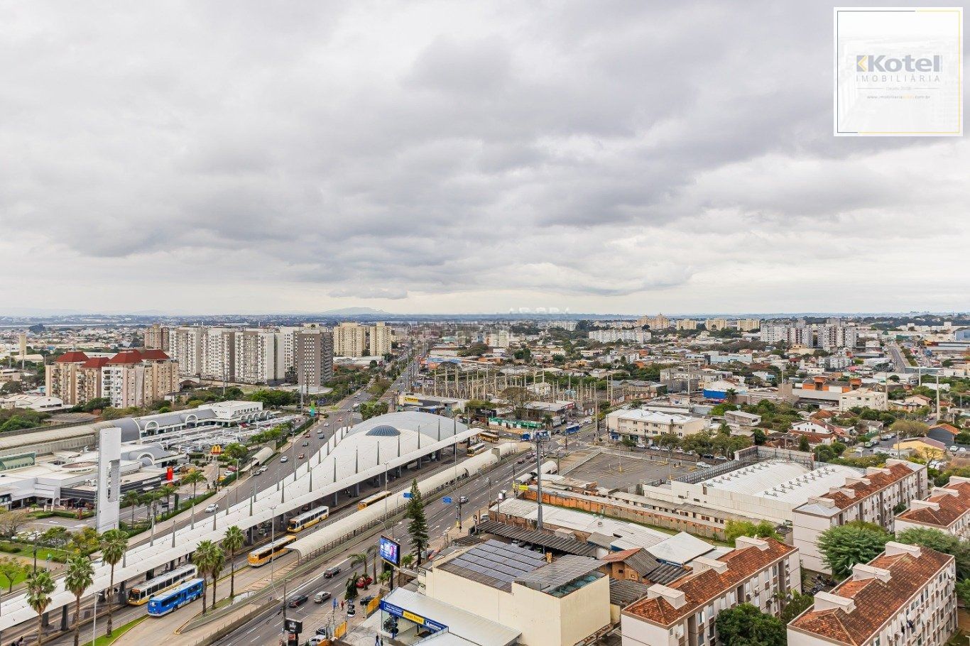 Apartamento 2 dormitórios, suíte e vaga – 65m² em Vila Ipiranga, Porto Alegre — foto 5