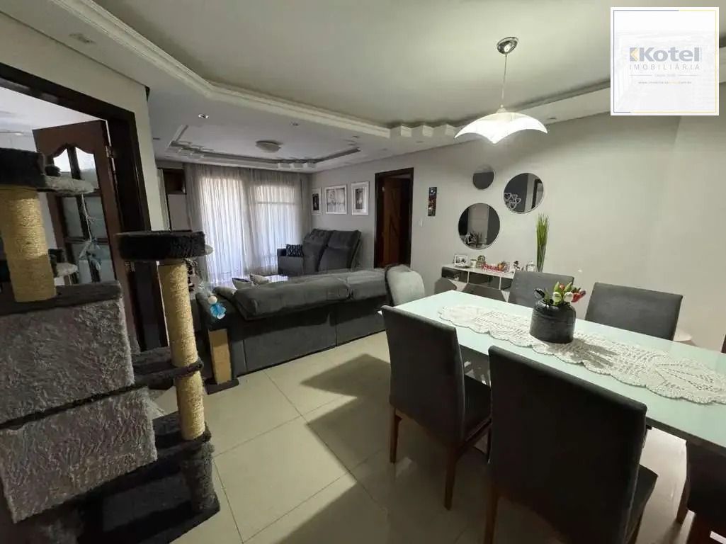 Apartamento 3 dormitórios, 131m² privativos 2 vagas, elevador -Jardim Planalto