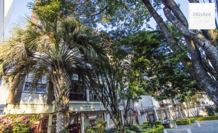 Apartamento 2 dormitórios à venda no Petrópolis | 83m² e 1 vaga