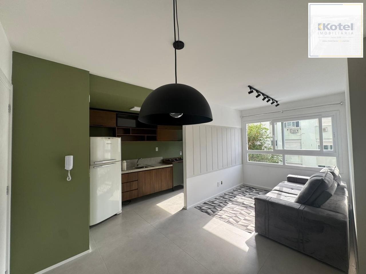 Apartamento 2 dormitórios, 1 vaga no Jardim Lindóia