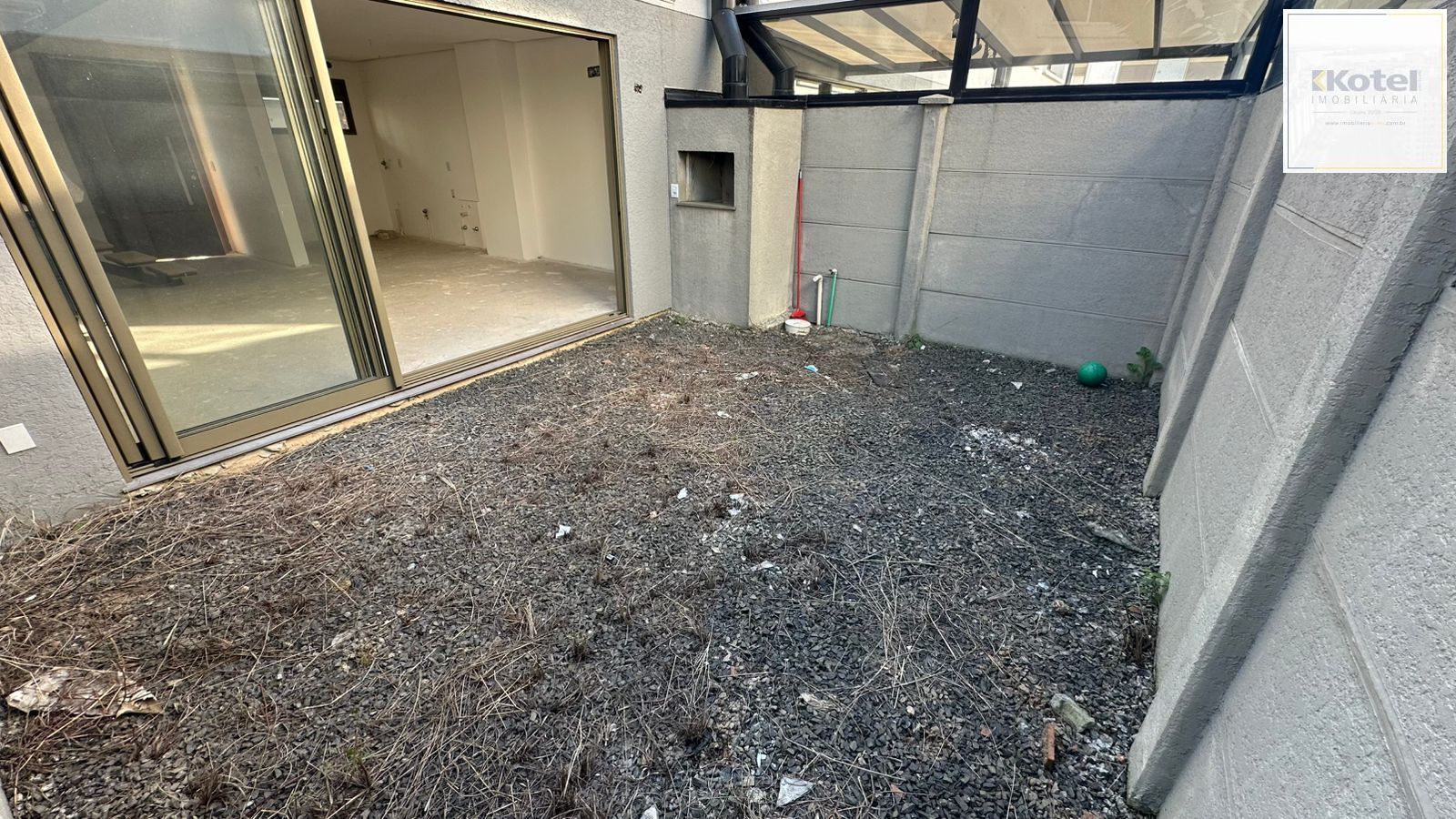 Casa em Condomínio com Terraço e Lazer Completo