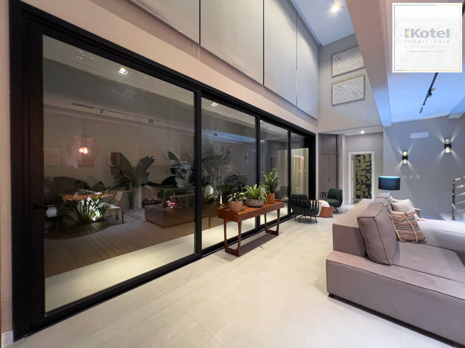 Casa de Condomínio 4 quartos à venda, 214m², Zona Nova - Capão da Canoa