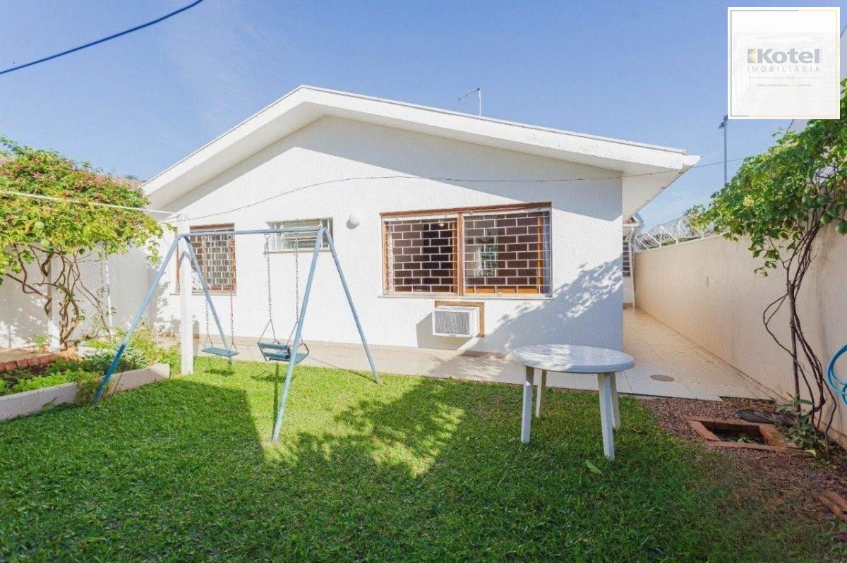 Casa 3 quartos à venda, 266m², Jardim Lindóia - Porto Alegre