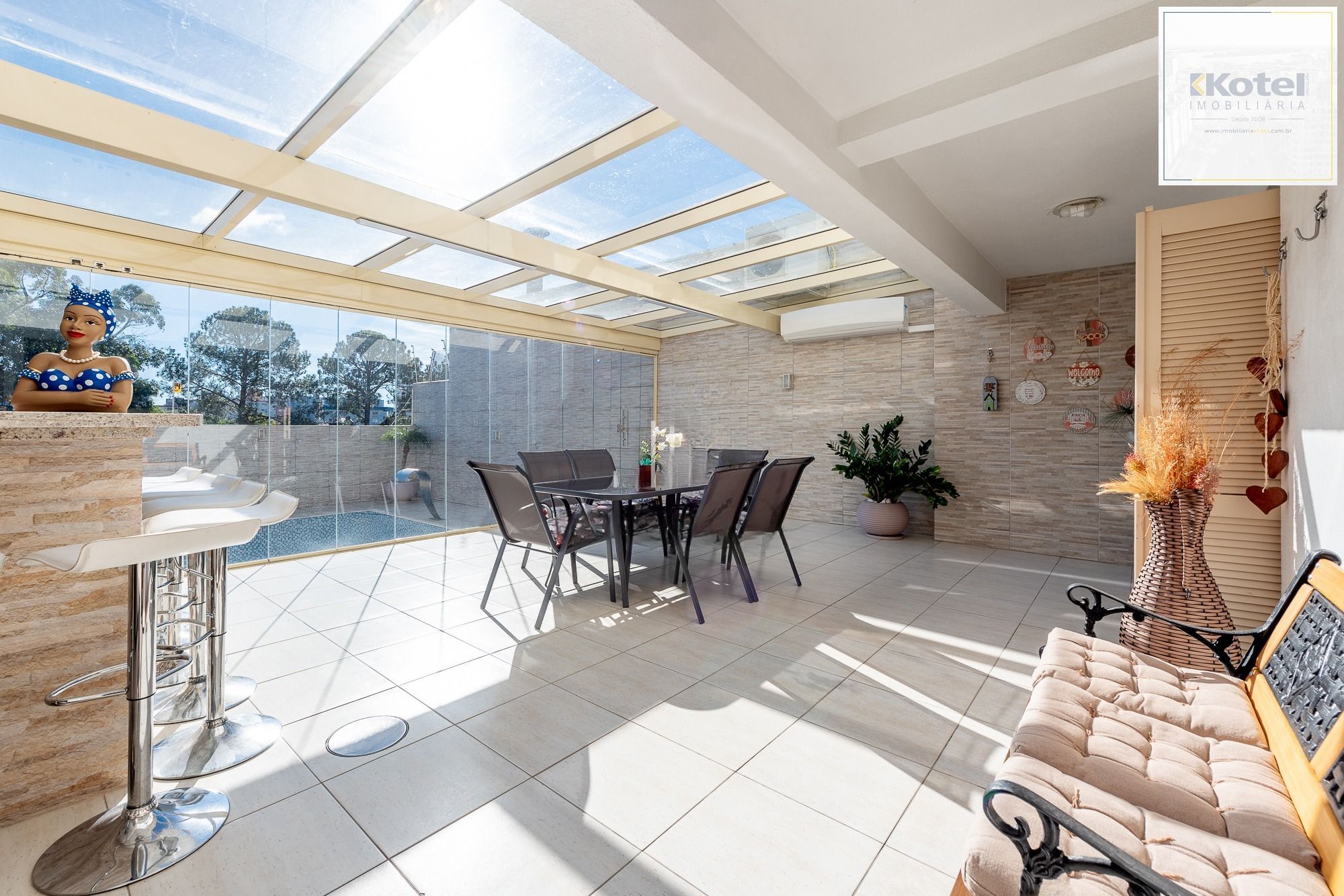 Casa  4 Dormitórios, Suíte Master, Piscina e espaço Gourmet no Jardim Planalto — foto 5