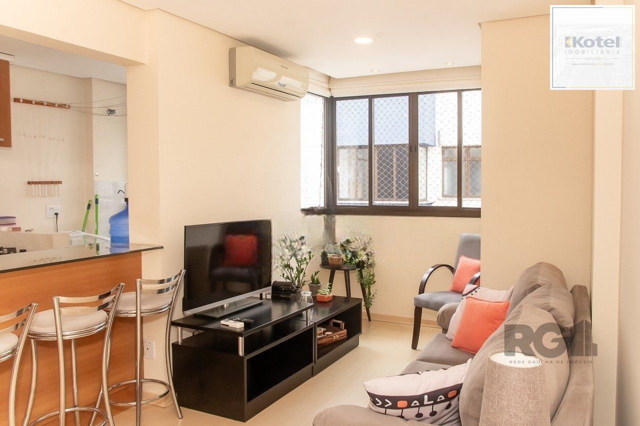 Apartamento a venda ,02 dormitórios mobiliado na Cidade Baixa,61m² privativos