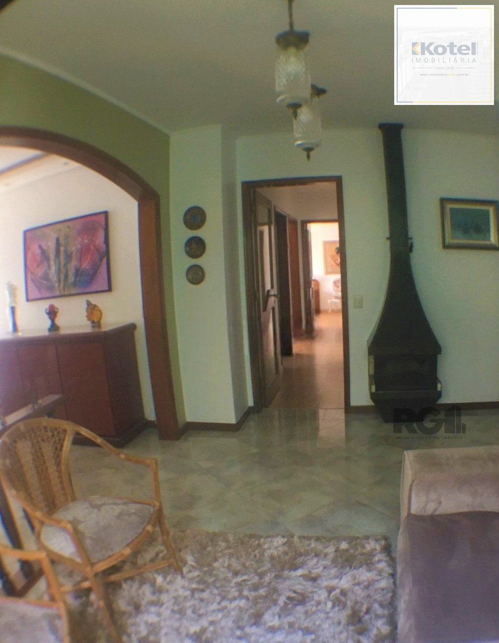 Casa com 3 dormitórios, localizada no bairro Jardim Itu em Porto Alegre/RS. — foto 5