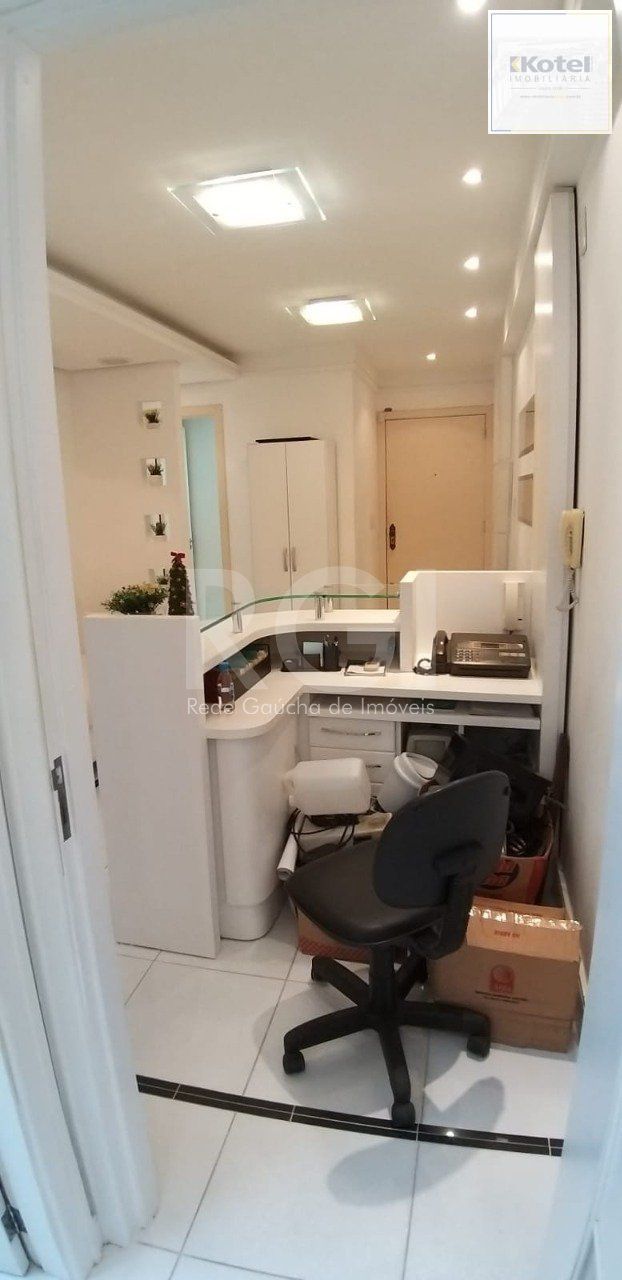 Sala comercial com 40m² privativos localizado no bairro Petrópolis em Porto Alegre/RS. — foto 3