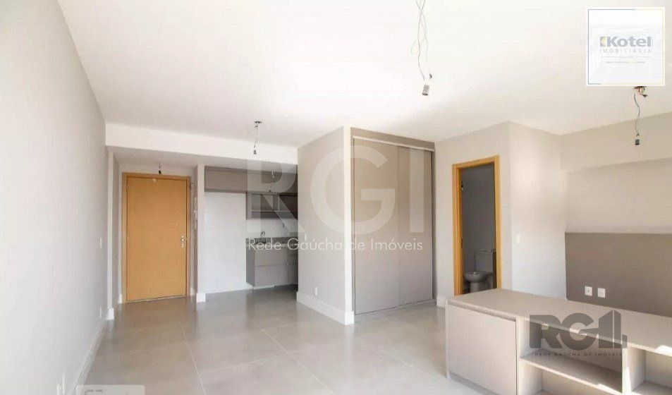 Apartamento para Locação/Aluguel - 45m², 1 dormitório, sendo 1 suites, 1 vaga - Petrópolis — foto 3