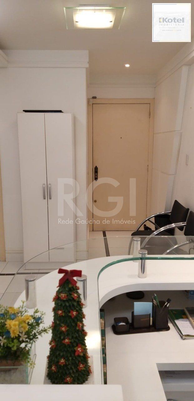 Sala comercial com 40m² privativos localizado no bairro Petrópolis em Porto Alegre/RS. — foto 4