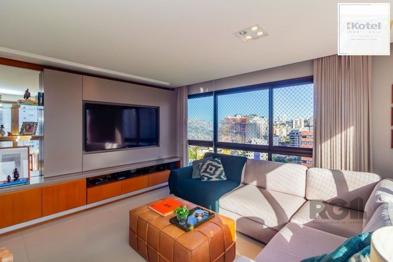 Apartamento localizado no bairro Passo da Areia em Porto Alegre/RS. — foto 3