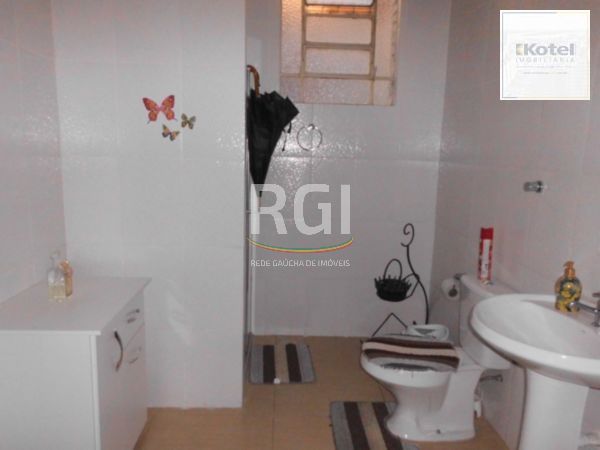 Casa para Venda - 210m², 3 dormitórios, sendo 1 suites, Cidade Baixa