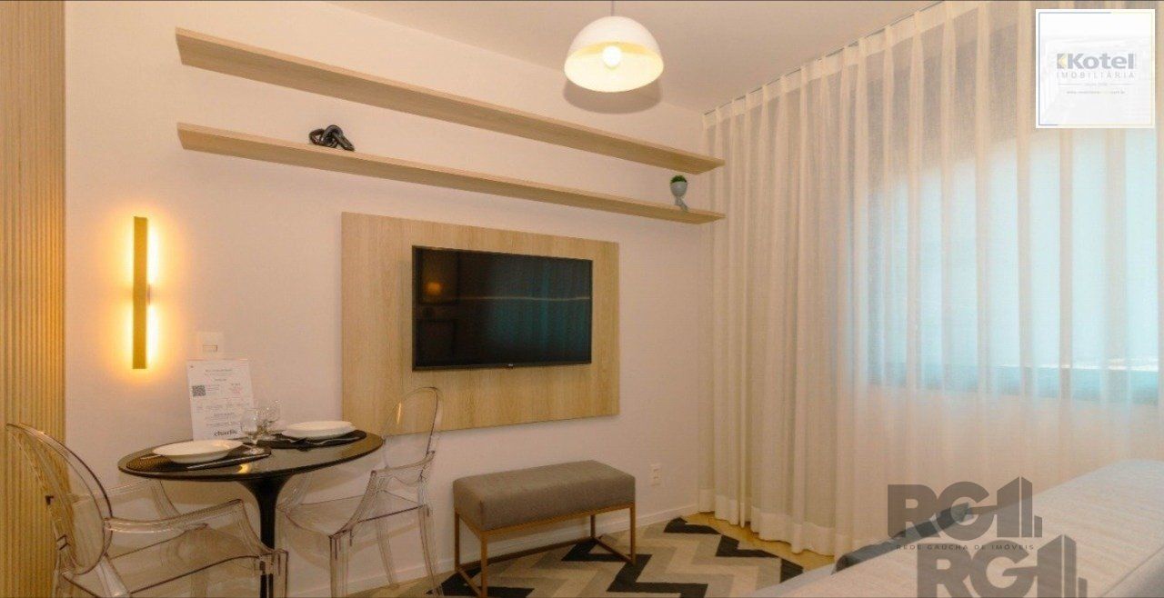 LOFT  MOBILIADO - MONT` SERRAT