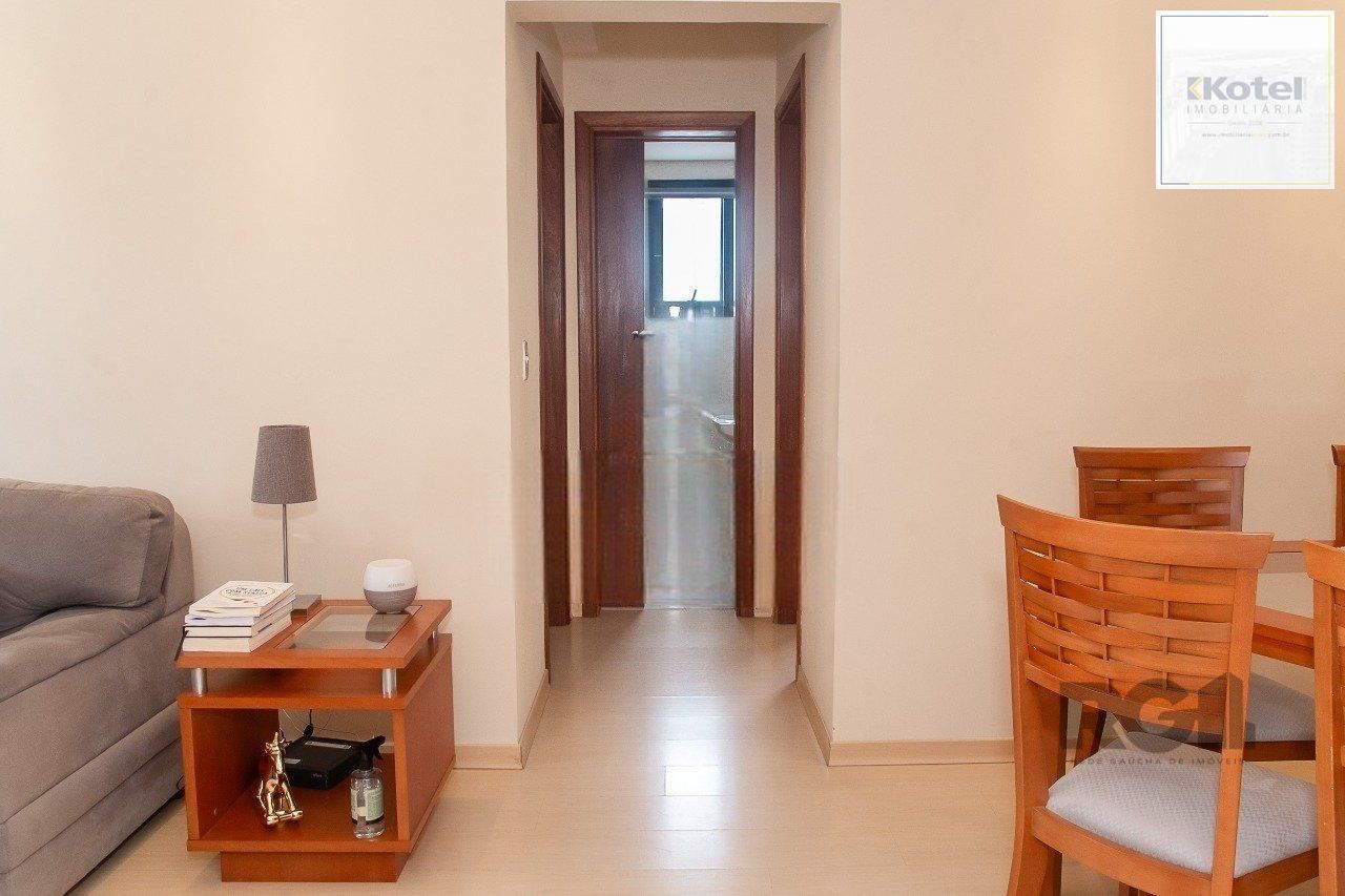 Apartamento a venda ,02 dormitórios mobiliado na Cidade Baixa,61m² privativos