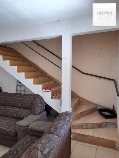 Casa em Porto Alegre, no bairro Belém Novo, com 2 dormitório(s), e 2 banheiros, à venda. — foto 5