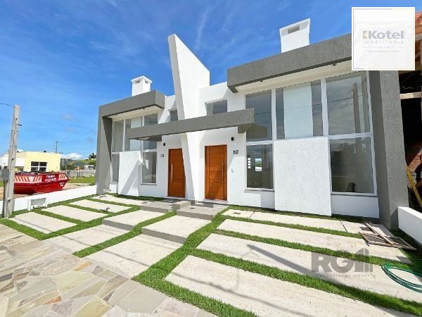 Casa Condominio em Porto Alegre, no bairro Hípica, com 3 dormitório(s), e 3 banheiros, à venda. — foto 2