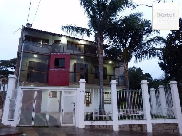 Casa para Venda - 525m², 3 dormitórios, sendo 3 suites, 4 vagas - Vila João Pessoa