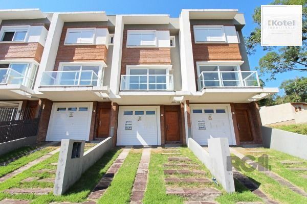 Sobrado para Venda - 100m², 3 dormitórios, sendo 3 suites, 2 vagas - Portal Do Guarujá — foto 2