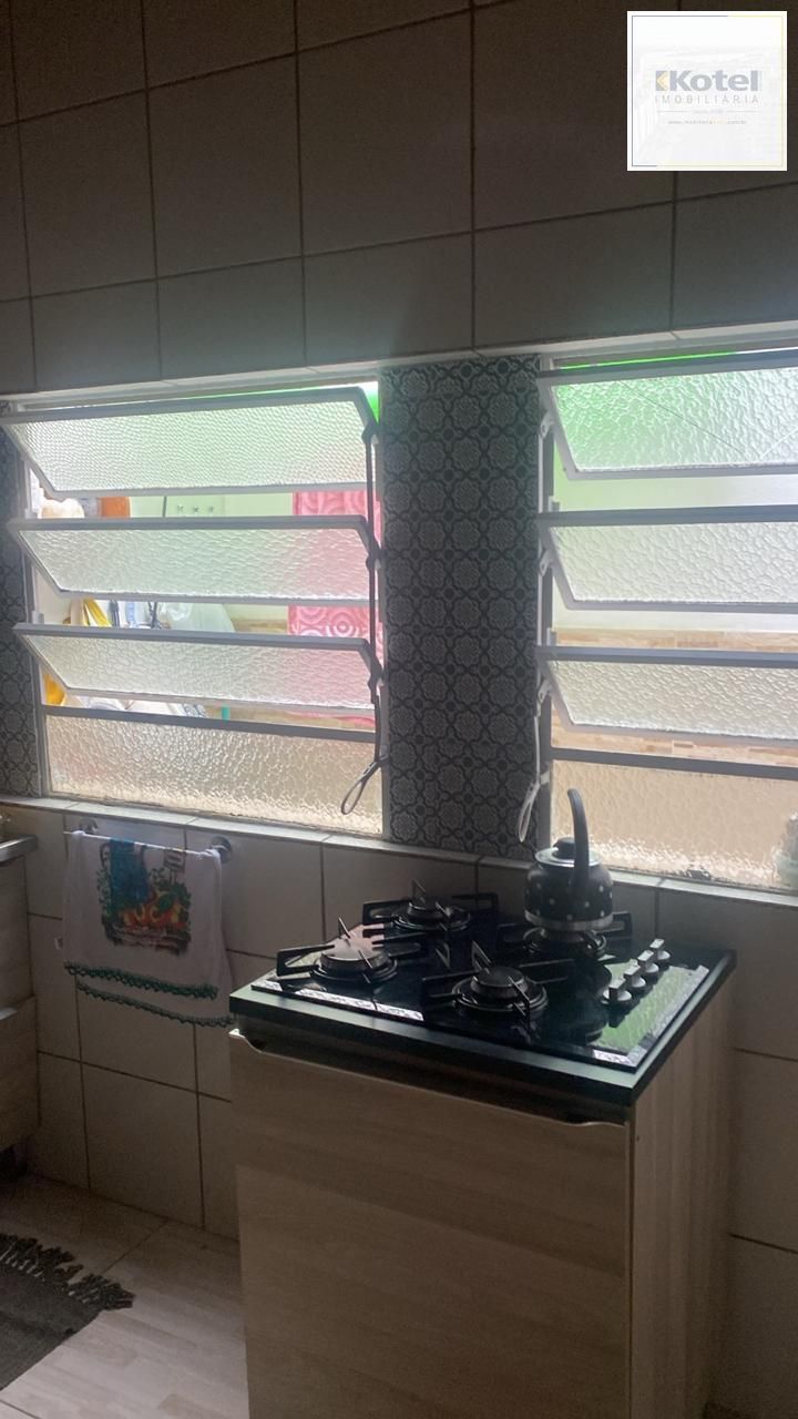 Casa de Esquina à Venda na Restinga – Imóvel Dividido em Duas Residências — foto 4