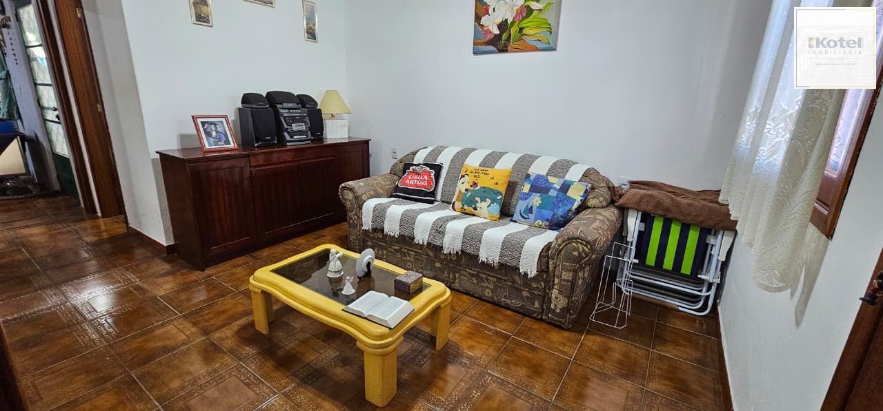 casa terrea 02 dormitorios  opção para 3 - bairro Restinga