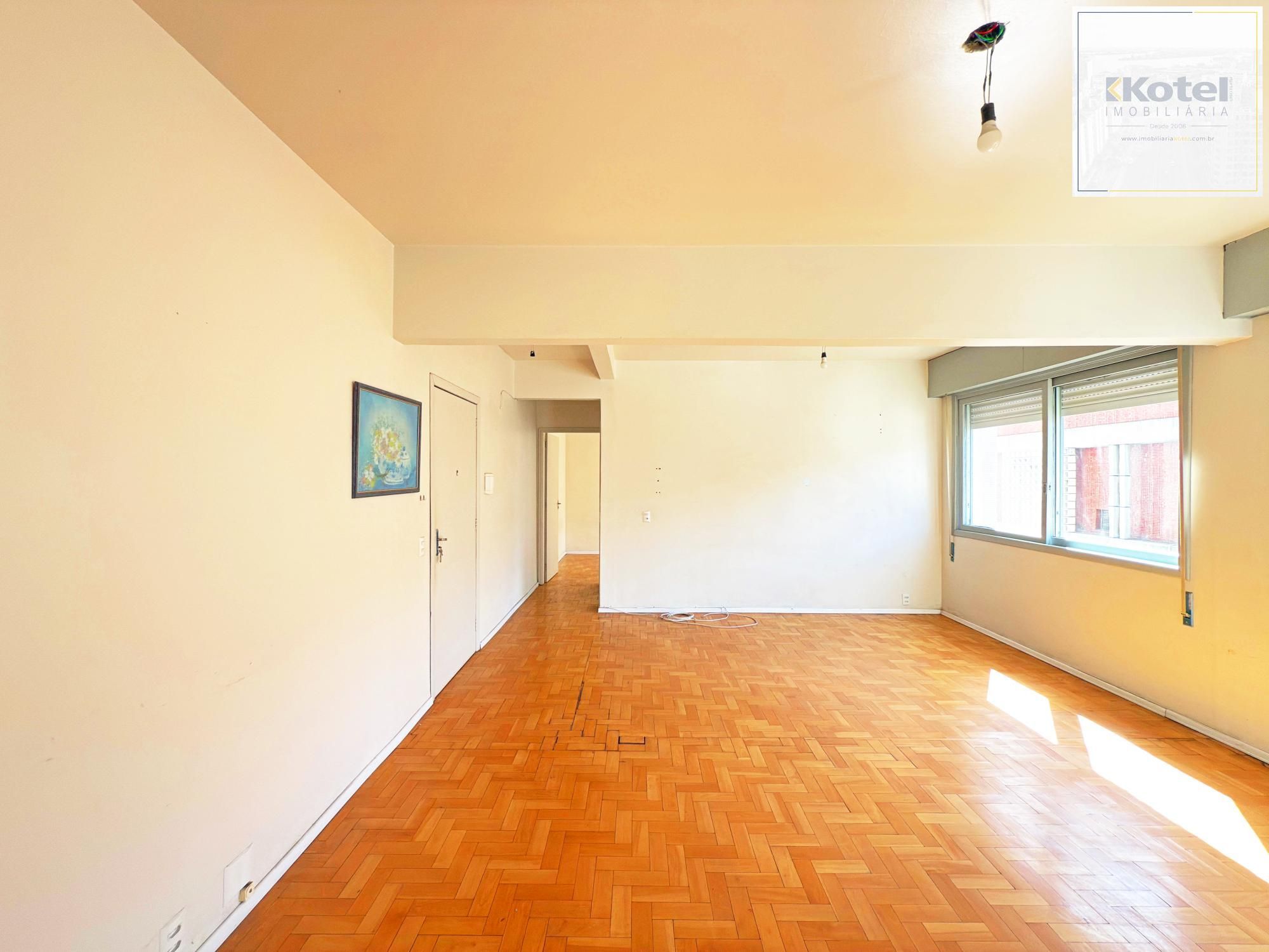 Apartamento para Venda - 63.73m², 2 dormitórios, 1 vaga - Centro Histórico