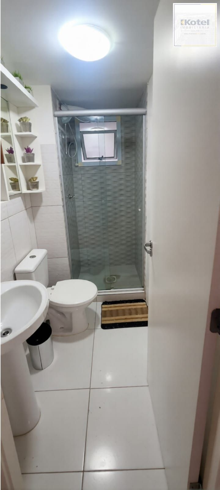Excelente apartamento térreo 2 dormitórios com vaga de estacionamento — foto 5
