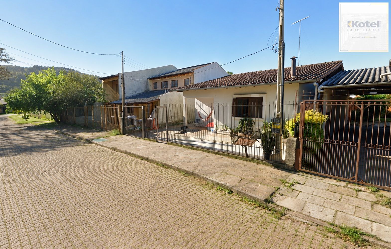 Casa 3 quartos à venda, 80m², Aberta dos Morros - Porto Alegre