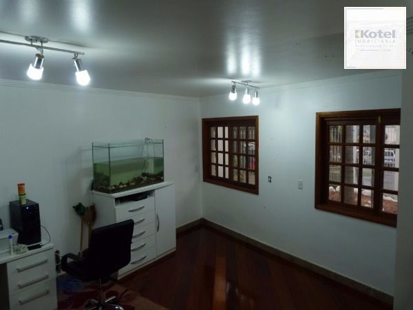 Casa para Venda - 525m², 3 dormitórios, sendo 3 suites, 4 vagas - Vila João Pessoa