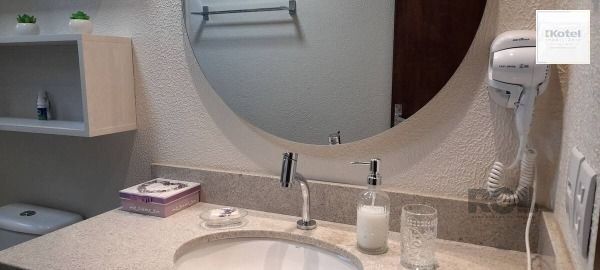 Apartamento em Porto Alegre, no bairro Farroupilha, com 1 dormitório(s), à venda. — foto 4